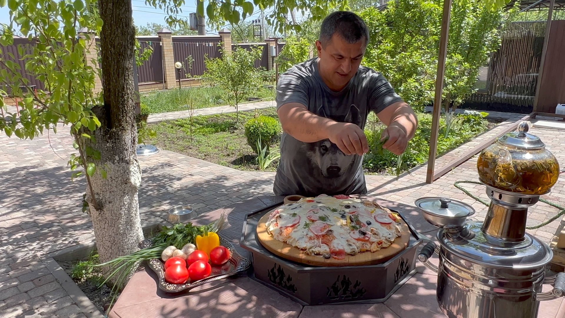 Никогда не выкидывайте высохший лаваш! Смотрите какое объедение можно приготовить и удивить гостей! смотреть онлайн