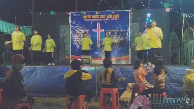 điểm Nhóm Tin Lành Buôn Ea Druich. Muôn Thu Không đổi Thay... Nhóm Thanh Niên