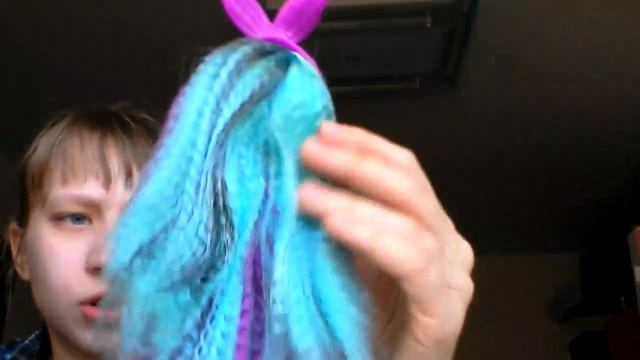 Обзор куклы Твайлы из коллекции под напряжением