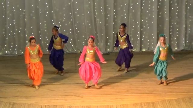 Коллектив индийского танца «Дивали». "Ранголи" смотреть онлайн