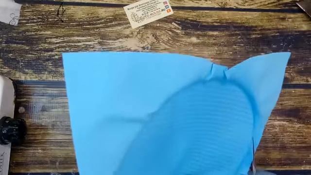 Вафельный рожок из фоамирана с наполнением