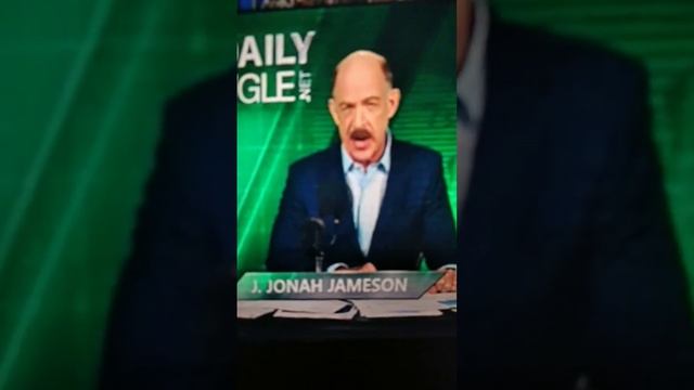 ?опа ,а откуда известно, что Земля круглая?— Ну, ты даешь! Ты что, никогда не видел глобус?! смотреть онлайн