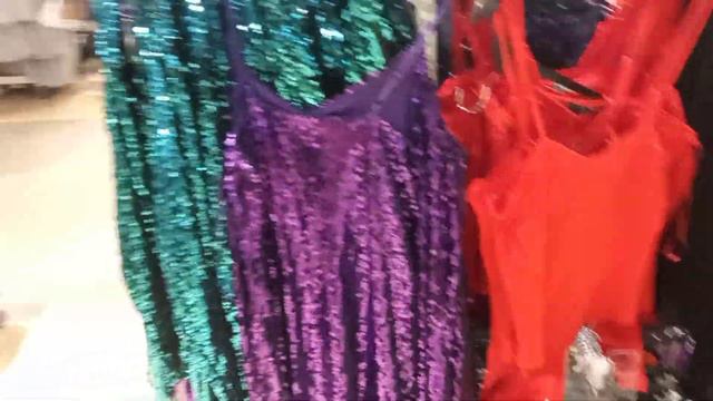 Сезон распродаж в Италии 🛍️| 1-й день скидок 🏷️🙈 смотреть онлайн