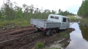 ? УАЗ Фермер в торфянике