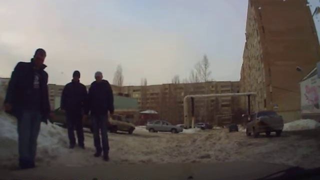 В САРАТОВ ПРИШЛА ВЕСНА 2 смотреть онлайн
