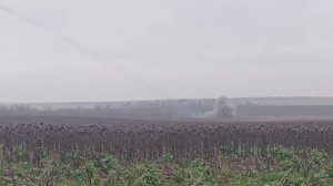 Реактивные снаряды калибра 220 мм сокрушают врага - "Ураган" группировки "?️" ведет стрельбу