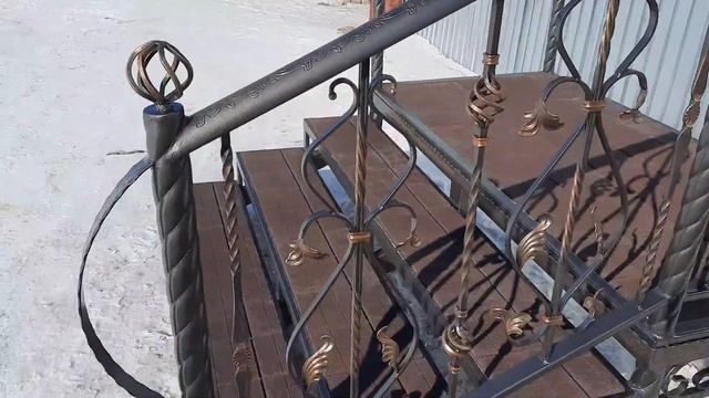 Крыльцо готово к отправке.