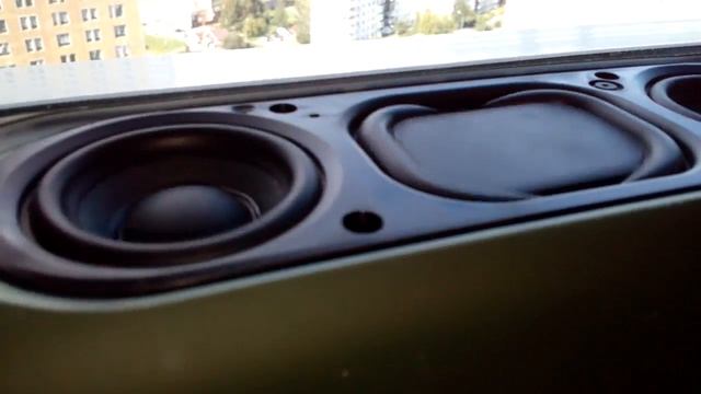 BASS TEST SRS XB30! смотреть онлайн