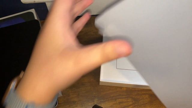 iPad Air (5th generation, 64GB, Blue) Unboxing, Setup, and First Impressions! смотреть онлайн