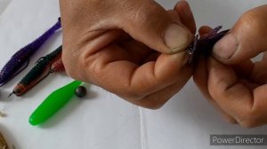 Как правильно насодить силиконового рачка на крючок. РЫБАЛКА /Fishing. HD./казахстан.