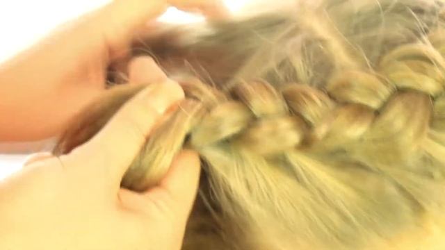 Коса венок|простая детская прическа/Kos wreath | simple children's hairstyle смотреть онлайн