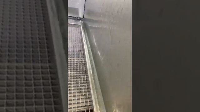 Покрасочная кабина с гидрофильтром. смотреть онлайн