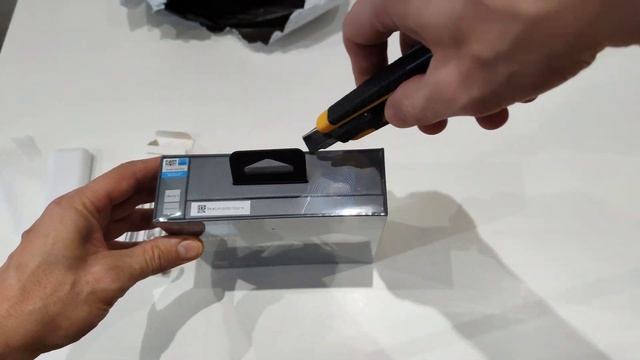 распаковка наушников  Anker Soundcore Liberty 4