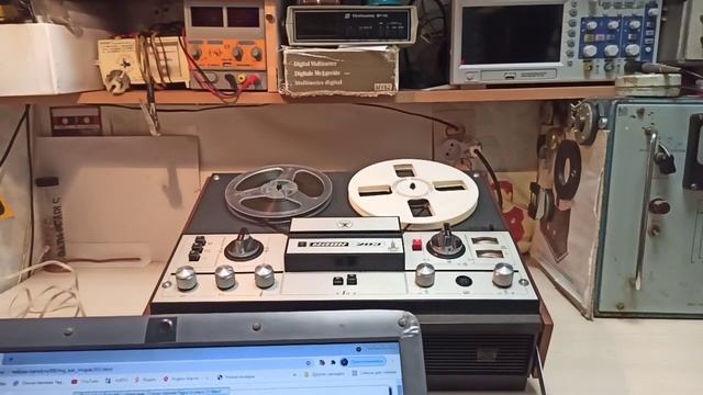 Маяк-203 катушечный магнитофон. Мелкий ремонт. смотреть онлайн