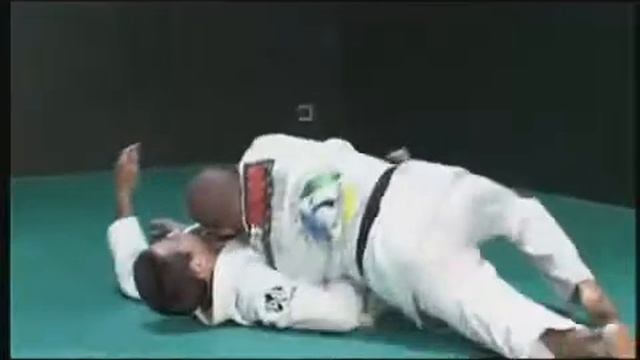 Джиу джитсу Ч26 Бросок через голову с подхватом бедра 360p