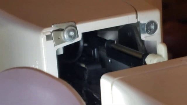 pfaff 6120 change the light bulb смотреть онлайн