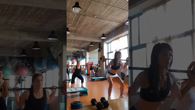 Body pump -squat track|LES MILLS track2|squats/training workout with weights-barbell смотреть онлайн