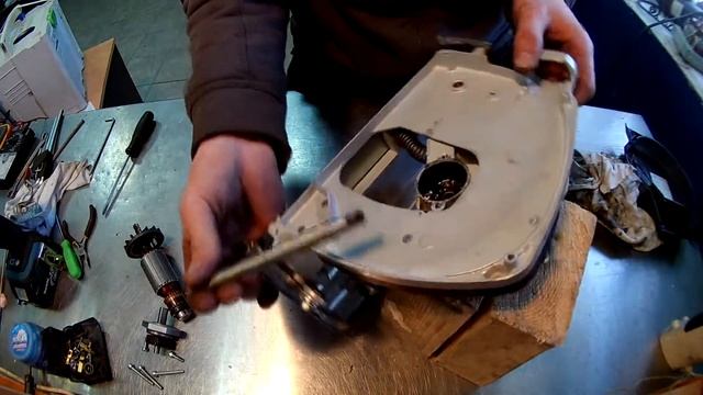 Ремонт фрезера FESTOOL PF 1200 E смотреть онлайн