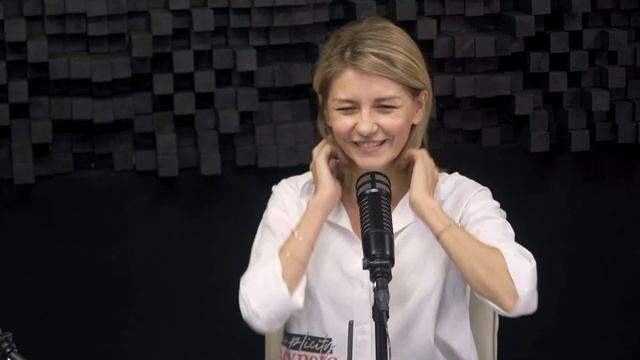 Адель Искиндирова - автор - исполнитель смотреть онлайн