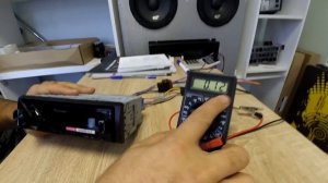 МИФЫ АВТОЗВУКА: Магнитола потребляет ток!!!