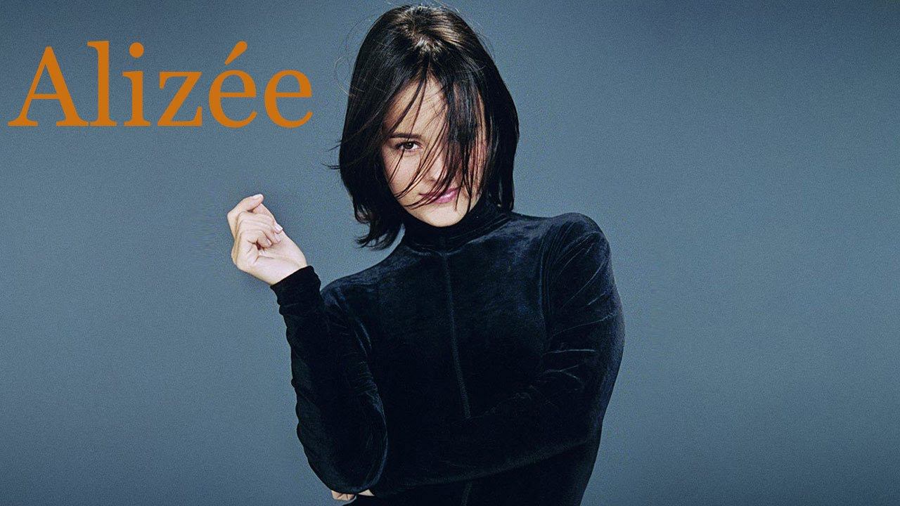 Alizée - Medley - Les Vainqueurs De L'année (31-12-2003) Ализе - Попурри - Победители года.
