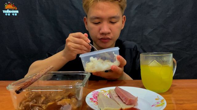 ASMR MUKBANG | Thịt Kho Hột Vịt,... | Tuan Gian ASMR смотреть онлайн