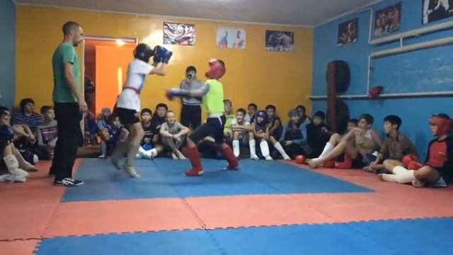 Кикбоксинг 2002 года вес 41 кг смотреть онлайн