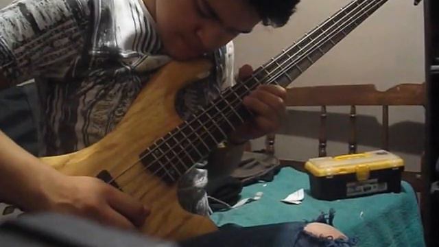 Bass Solo Boss metal zone mt-2 смотреть онлайн