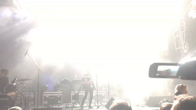 Дельфин - Нечестно | ГЛАВCLUB GREEN CONCERT 08/12/2018 смотреть онлайн