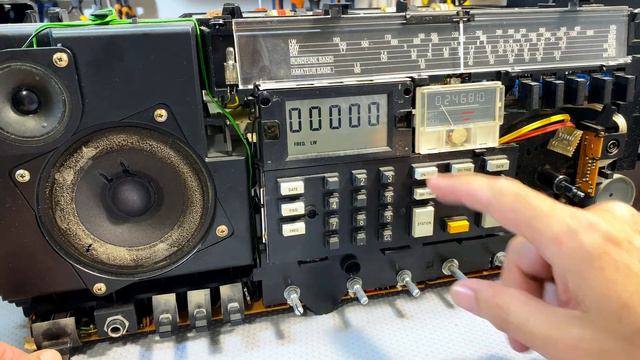 Another addition to my Satellit family. Grundig Satellit 650 Pro rest. pt. 1 #PCBWay# смотреть онлайн