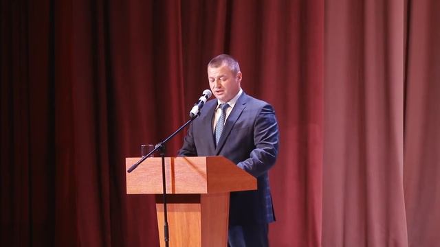 Обращение начальника отдела образования Слуцкого райисполкома Андрея Неделько к педагогам смотреть онлайн