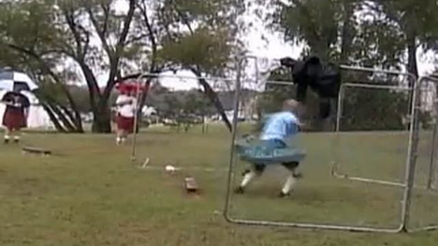 Highland Games Treekiller Jonathan Irvin смотреть онлайн