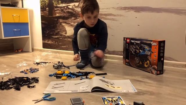 Lego Technic 42095 скоростной вездеход смотреть онлайн