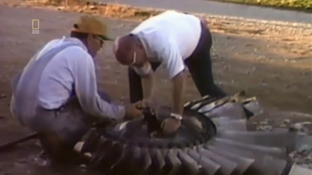 Аварийная посадка самолёта DC10 // Расследование авиакатастроф