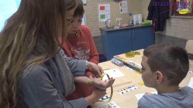 School in Beeld: Latasteschool Horn смотреть онлайн