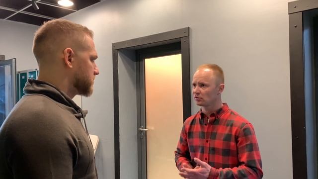 Продолжение истории Porsche Panamera Гибрид. Визит в  Порша Ру.