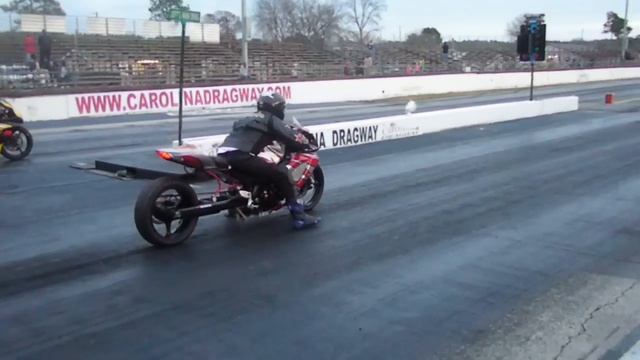 Turbo Kelv - Turbo GSXR 1000 "Takes Out Lil Boss with Nitrous GSXR 1000" смотреть онлайн