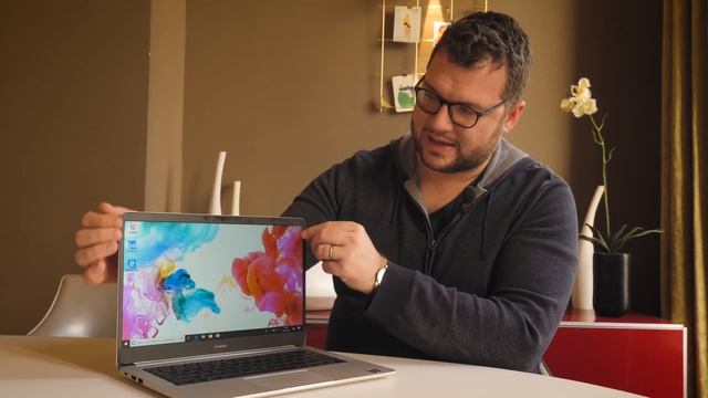 Huawei MateBook D : un bon ultraportable au juste prix - TEST смотреть онлайн