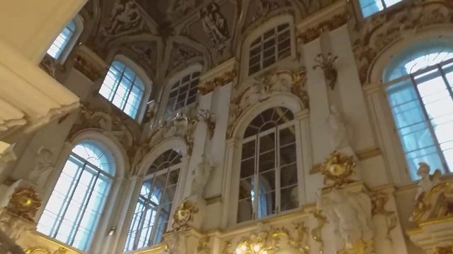 Дворцовая площадь Санкт-Петербург Зимний дворец Иорданская лестница Эрмитаж