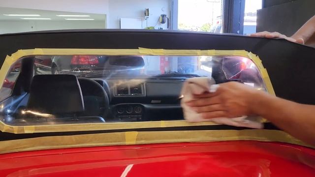 DEEP DETAILING // Ferrari F355 Spider - Wash, Polish, Coating, & Dry Ice Cleaning смотреть онлайн