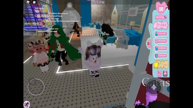Baby Trolling in Royale High Makes Us Crazy ft.Ashley, Erika, Levi :) смотреть онлайн