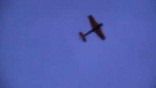 НОЧНЫЕ ПОЛЁТЫ-ВЕЛИКИЕ ЛУКИ-30-05-2014г ЦЕНТРАЛЬНАЯ ПЛОЩАДЬ! смотреть онлайн