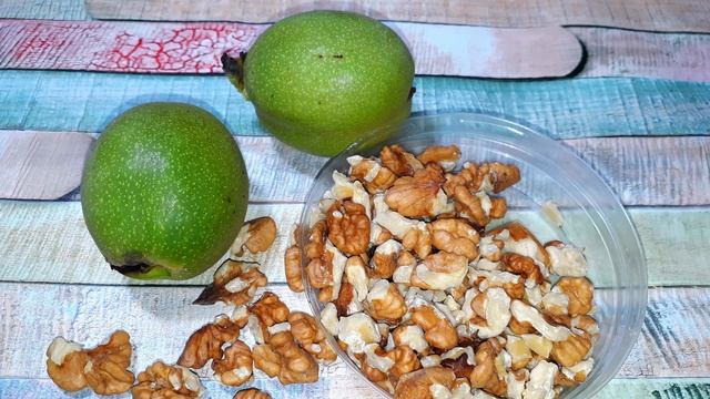 Что грецкие орехи делают с нами? Процесс необратим... смотреть онлайн