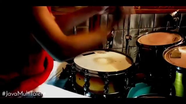 Java Multitalenta Drum Competition 2020 - Head Line / Kaz Rodriguez (Cover by Bimo Kumoro) смотреть онлайн