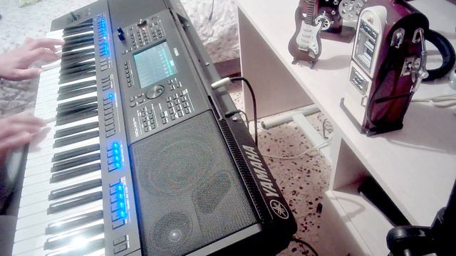 Bad Boys Blue - Gimme You Lovin (Little Lady) Remix Yamaha SX700 Style ItaloDisco 2003. смотреть онлайн
