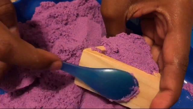 ASMR (Parody) brushing, kinetic sand, and tapping. Raegan & Kayla || Sister Squad смотреть онлайн