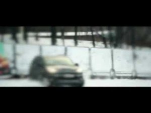 Экстремальное вождение на льду в клубе "Экстрим Драйв"