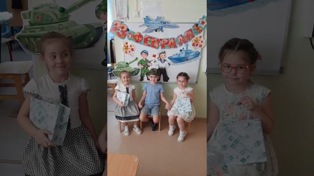 Поздравления девочками мальчиков в саду смотреть онлайн