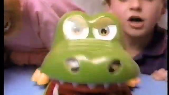 'Crocodile Dentist' game (Milton-Bradley, 1991) Commercial смотреть онлайн