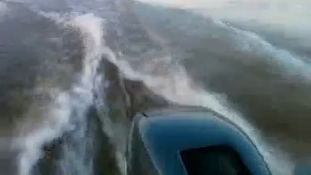 Кайман 330 и Ямаха 9.9 смотреть онлайн